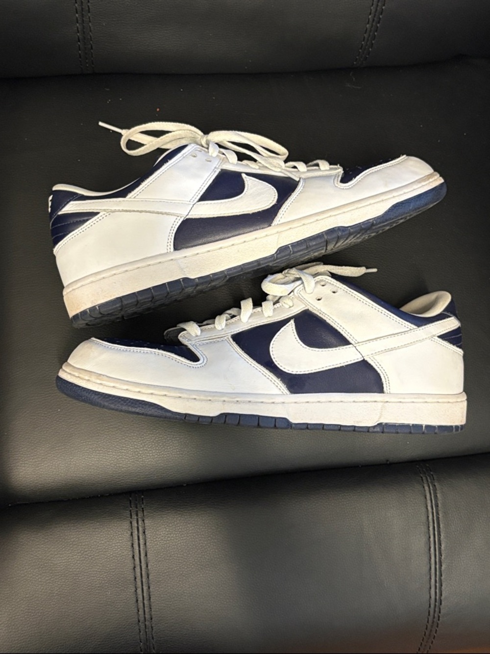 Nike Men’s Low-Top Sneakers — White / Navy Blue